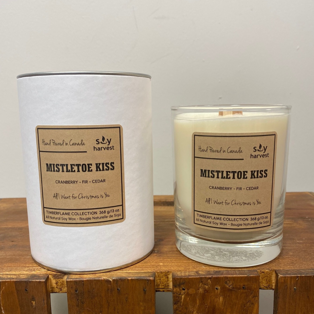 mistletoe kiss soy candle cotton wick