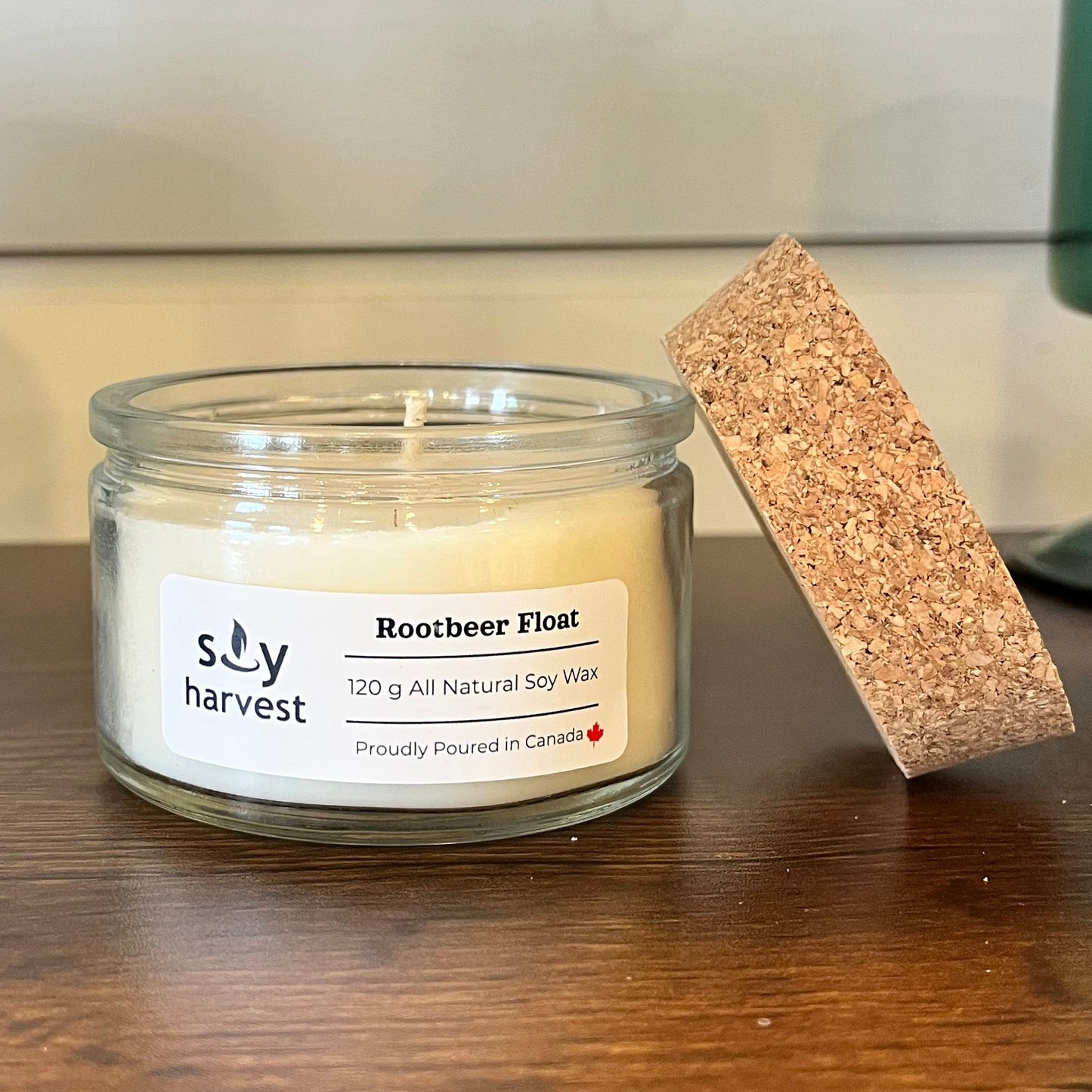 rootbeer candle white color cork lid