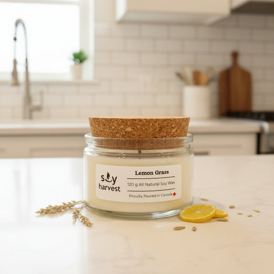 White candle with cork lid 120grams